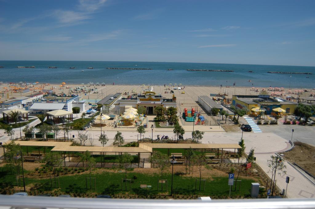 hotel gaia cesenatico booking